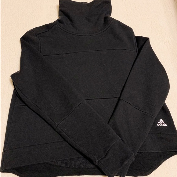 adidas Tops - Adidas sweatshirt